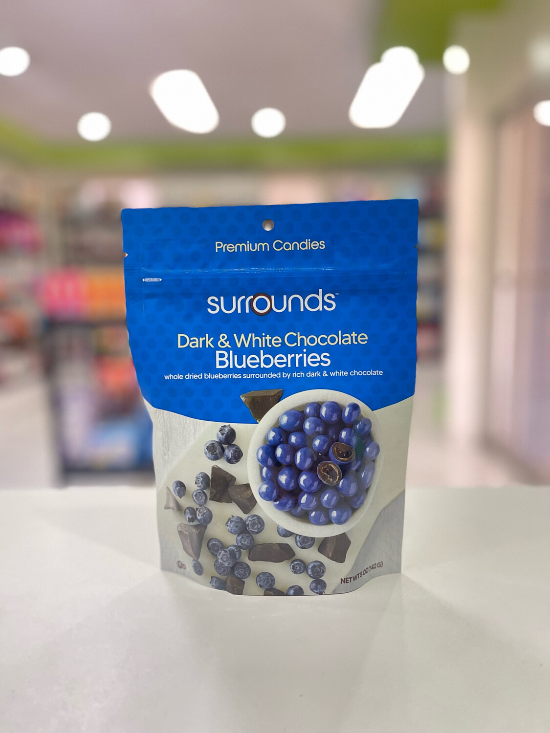 Surrounds White &amp; Milk Chocolate Blueberries