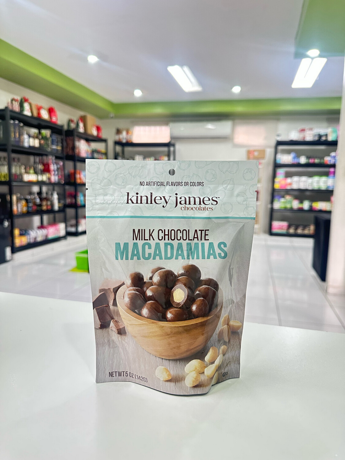 Kinley James Milk Chocolate Macadamias 