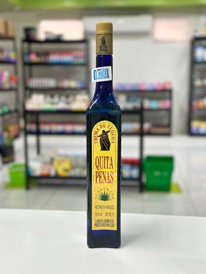 Quita Penas Crema de Tequila Elaborado en Mexio 20% Alc Vol