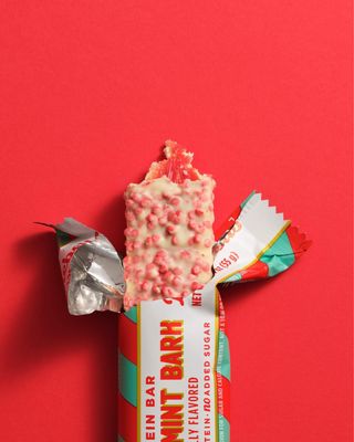 Barebells Peppermint Bark Protein Bar No Sugar Added 