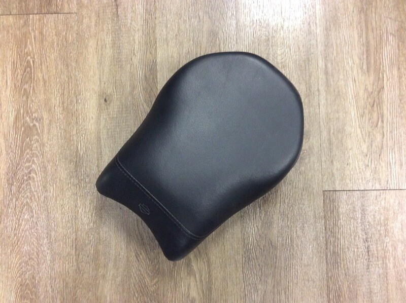 Harley Dyna Passenger Rear Seat 09 To 17 FXDB, FXDWG