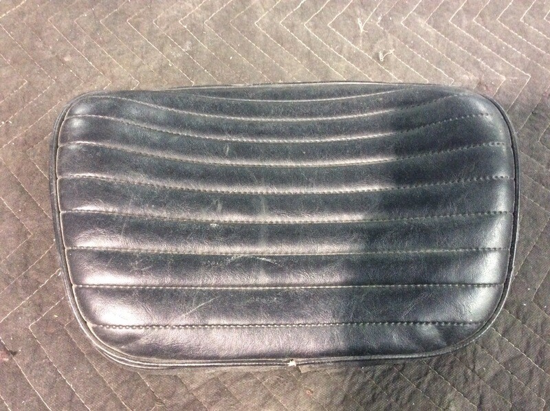 Shovelhead/Panhead comfort flex Passenger Backrest Pad