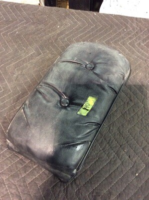 PASSENGER BACKREST PAD/ NO HARDWARE