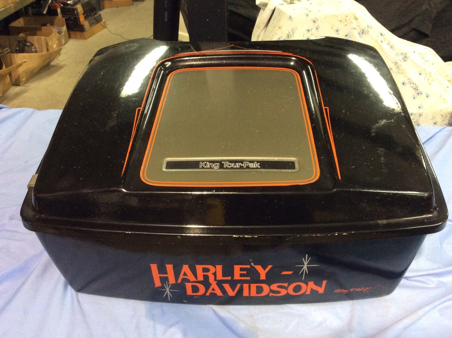 HARLEY OEM FLH SHOVELHEAD KING TOUR PAK WITH KEY
