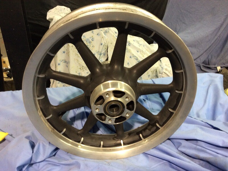 HARLEY OEM 9 SPOKE 16" X 3" Front Wagon Wheel RIM 43493-00 - 1" BEARINGS -