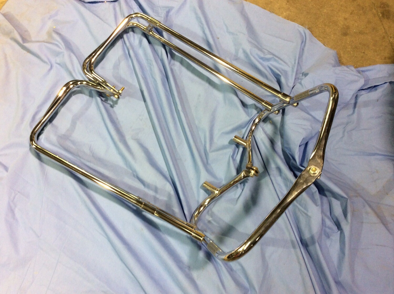 97-08 Genuine Harley Touring Saddlebag Guard Rails Missing Supports OEM 91216-97