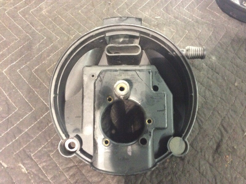 29101-89  Harley Davidson  BACKPLATE AIR BREATHER CLEANER  OEM 29101-89