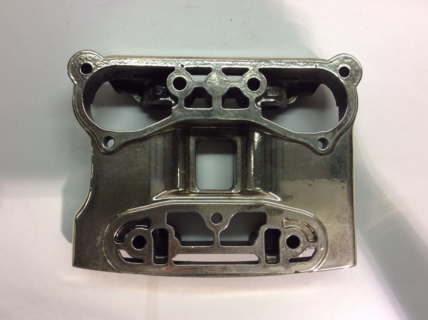 STOCK HARLEY EVO FLT SOFTAIL FXR LOWER ROCKER BOX FOR 1984-1991 EVO BIG TWINS 17521-84