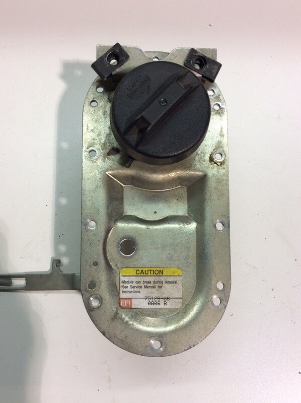 Harley Touring Top Fuel Pump Tank Plate 75126-06A