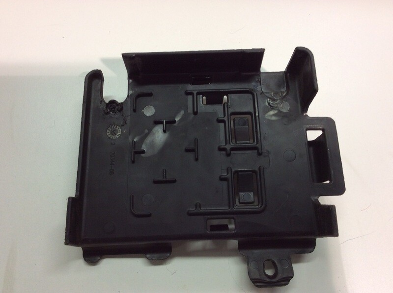 Harley Davidson Touring Road King Street Electra Glide Battery Mount Box Cover 70344-08