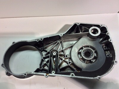 2001-2006 Harley Davidson FLH Touring PRIMARY INNER CASE HOUSING 60677-01B