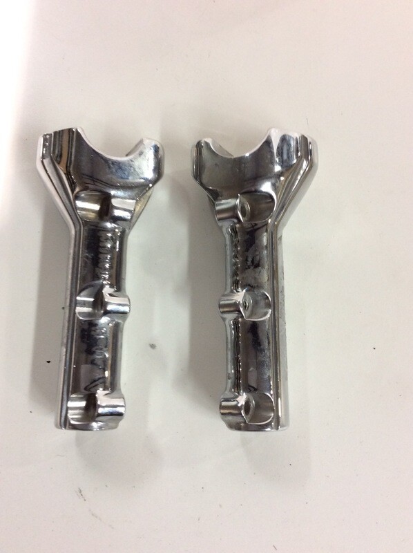 04 HD Sportster Custom XL 883c Handlebar Risers