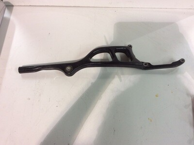 Exhaust Muffler mount bracket support bar Harley Davidson Dyna Switchback 65992-12