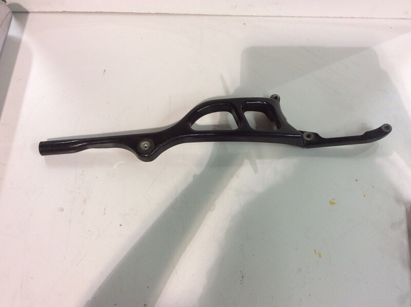 Exhaust Muffler mount bracket support bar Harley Davidson Dyna Switchback 65992-12