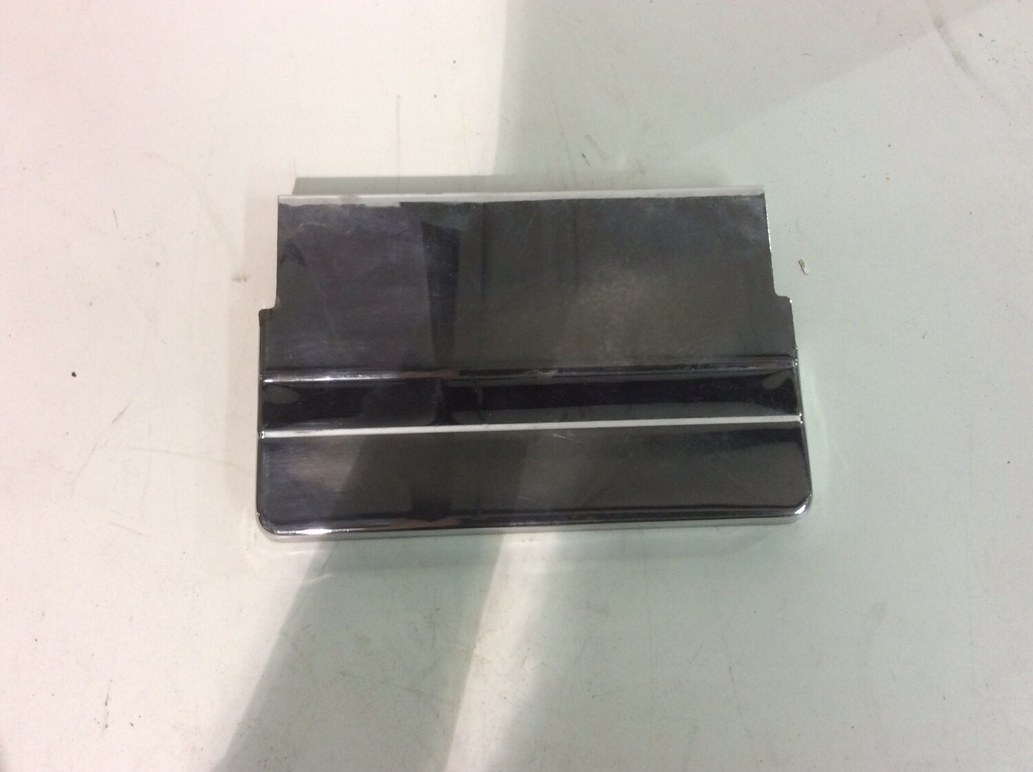 HARLEY SHOVELHEAD BATTERY TOP LID