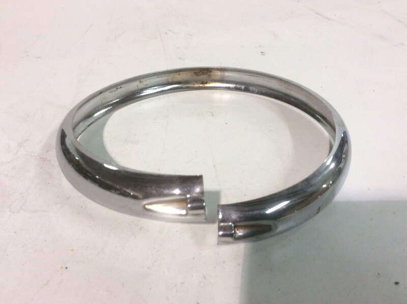 5-3/4" HEADLIGHT TRIM RING