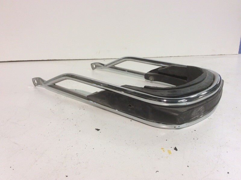 OEM Harley Front Fender Bumper Trim assembly P/N 91107-77B & 91085-83