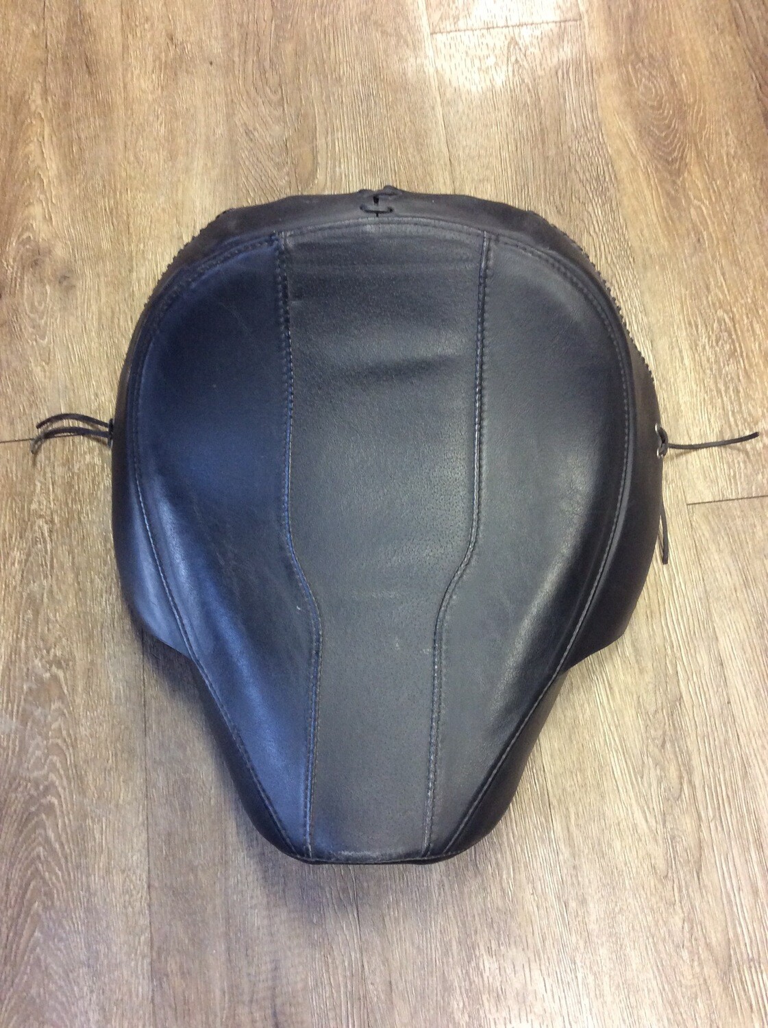 Harley 00-17 FLST Softail Solo Seat