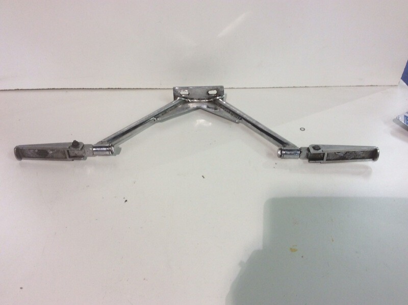 SHOVELHEAD FX PASSENGER PEGS AND MOUNT