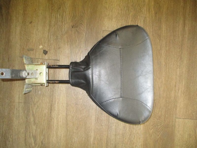 Plug in Rider Driver Backrest Genuine Harley 1997 - 2025