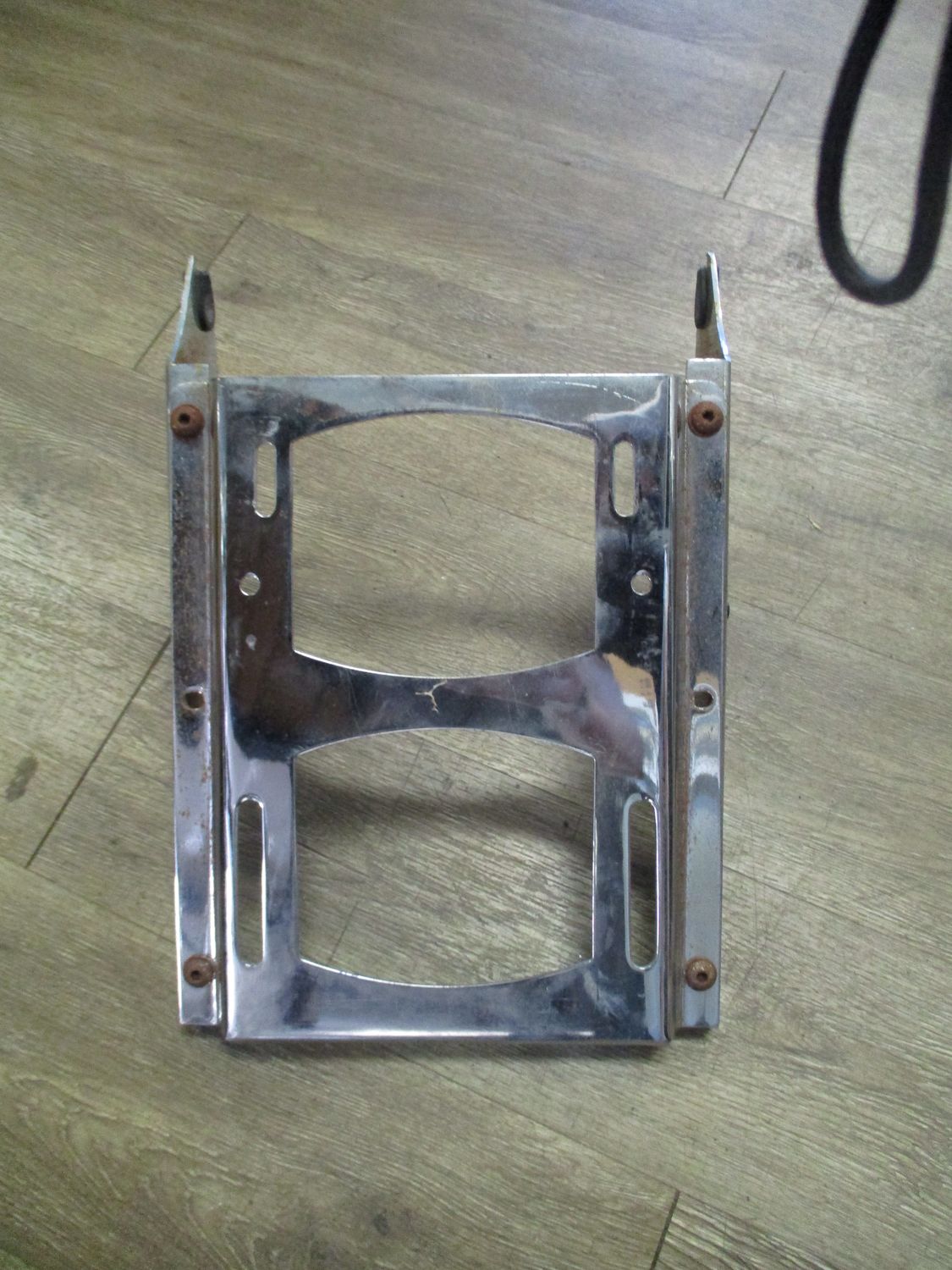 2009- LTR DETACHABLE TOUR PAK MOUNTNG RACK GENUINE HARLEY TOURING