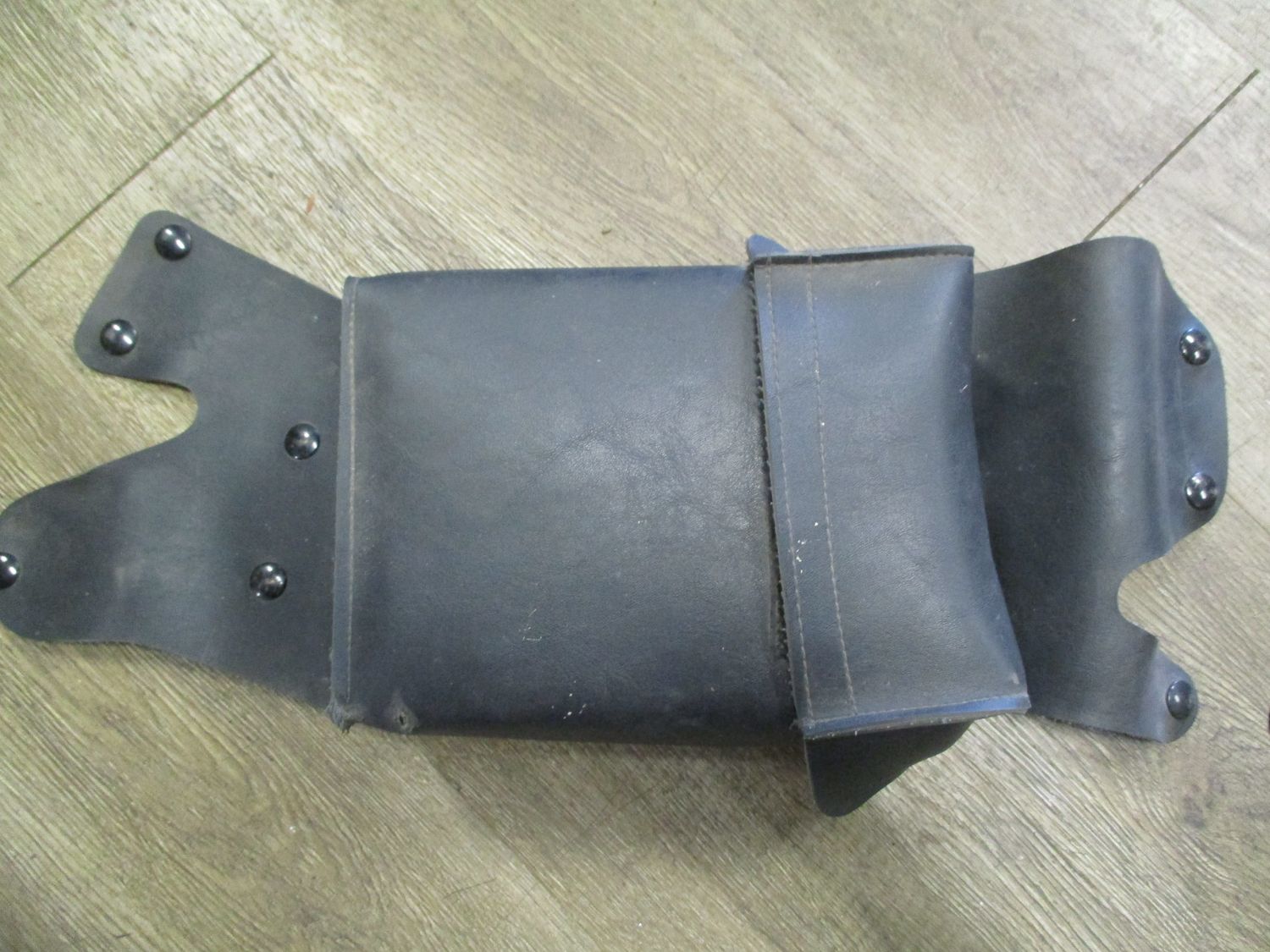 HARLEY DAVIDSON LEATHER SADDLEBAG GUARD BAG STORAGE BAG
