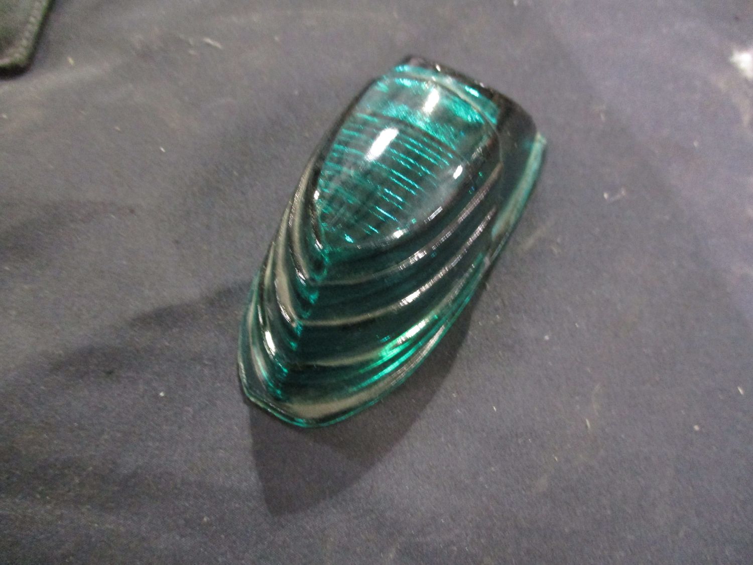 ORIGINAL HARLEY VINTAGE FENDER LIGHT REPL. GLASS GREEN
