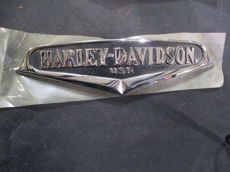 Harley Davidson USA Gas Fuel Tank Emblem Medallion 1998-2007 Road King