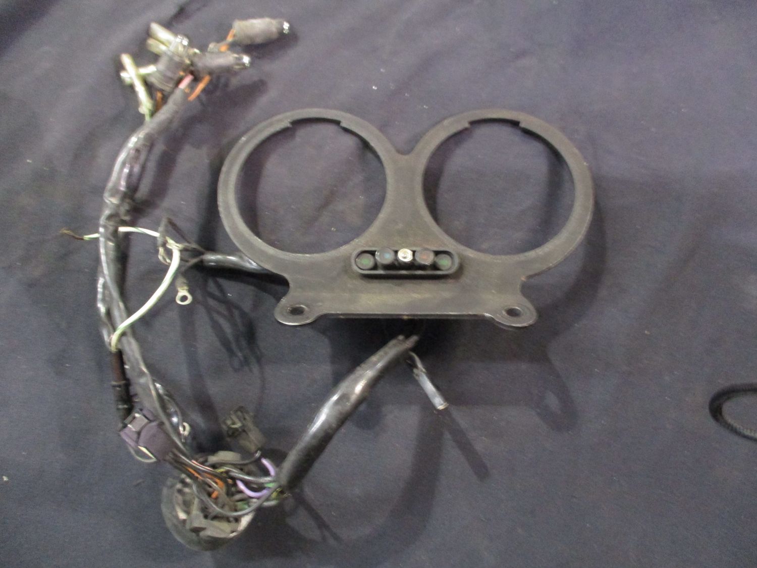 Harley Davidson FXR, Sportster Gauge Mount Bracket with indictors