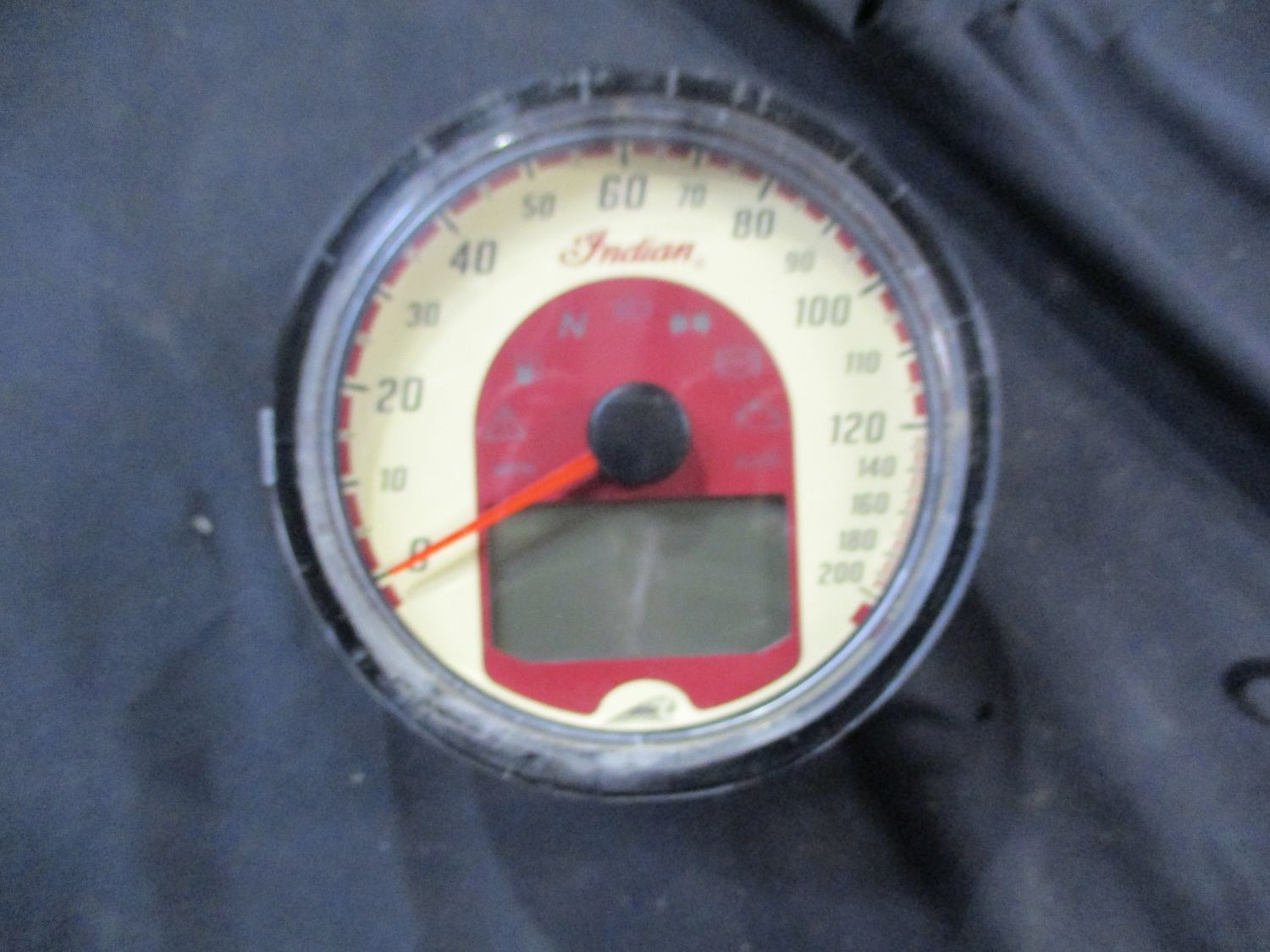 INDIAN MOTORCYCLE GAUGE CLUSTER 3280630