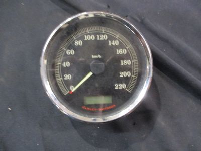 Harley Davidson 67197-08 Speedometer Softail 4 1/2" OEM - 61000K