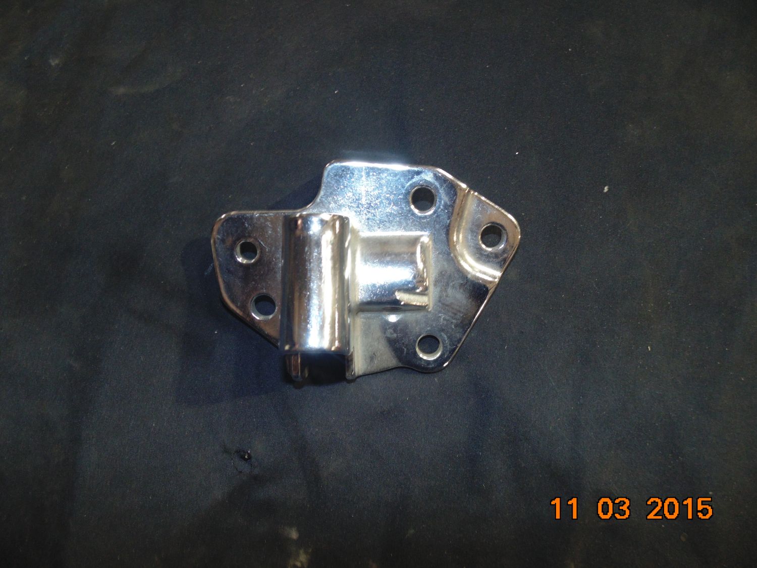 HARLEY DAVIDSON GENUINE CHROME KICK JIFFY STAND MOUNT 50000097