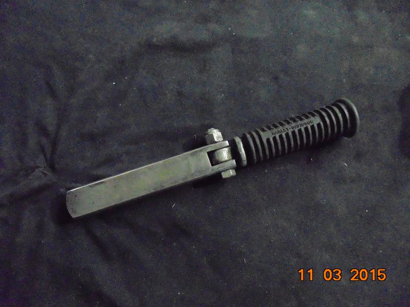 XL SPORTSTER FOOTPEG FOOTREST MOUNT