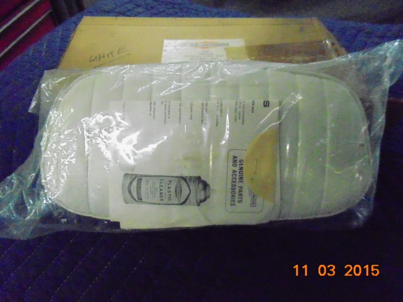 NOS HARLEY FLH SHOVELHEAD BUDDY SEAT WHITE BACKREST 52526-66