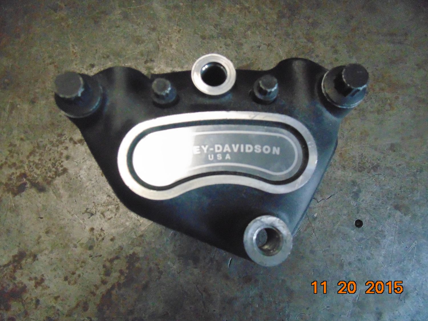 Harley 00-07 Touring Dyna Softail, HD Front Right Brake Caliper 44023-00 Harley 00-07 Touring Dyna Softail, HD Front Right Brake Caliper 44023-00