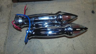 Chrome grips with Lights 1"