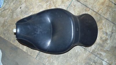 Harley-Davidson 2012 Softail Sundowner Seat -