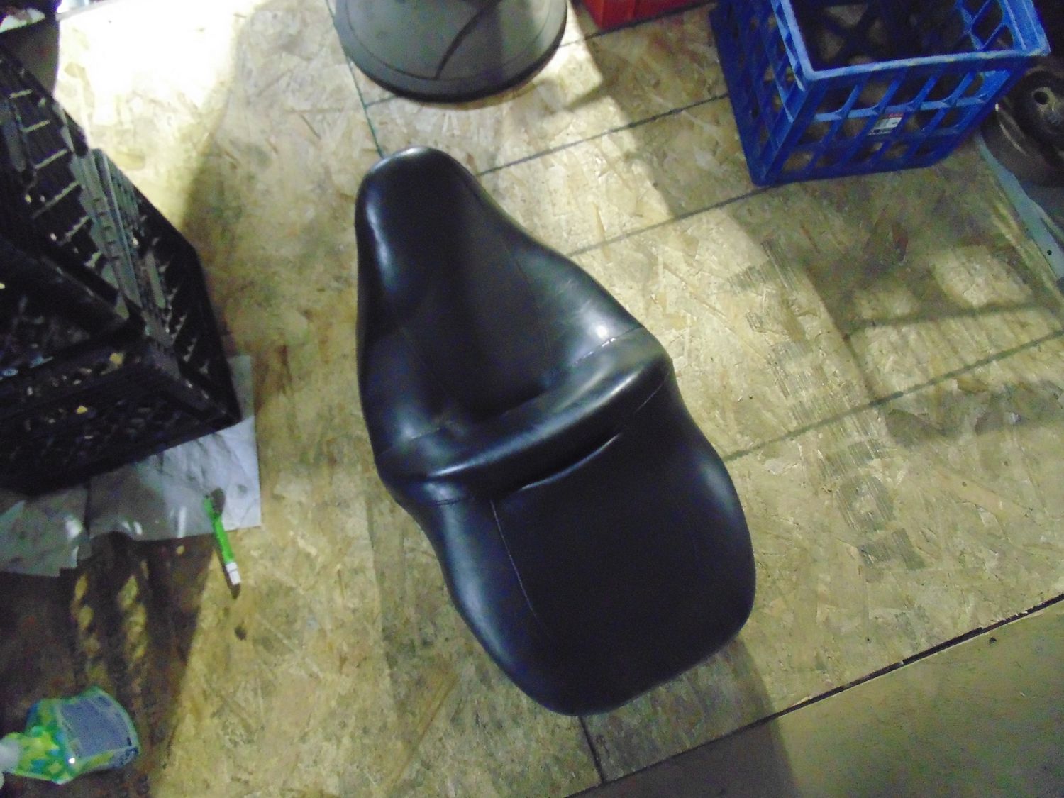 Genuine 08-23 Harley Touring Seat Street Road Electra Glide King Comfort OEM 52164-09