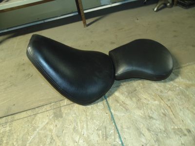 1984-99 OEM Harley Davidson Softail Driver Passenger Seat
