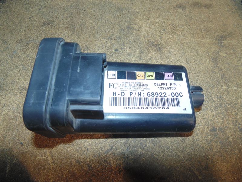 Harley Touring Dyna & Sportster Turn Signal Security System Module 68922-00C