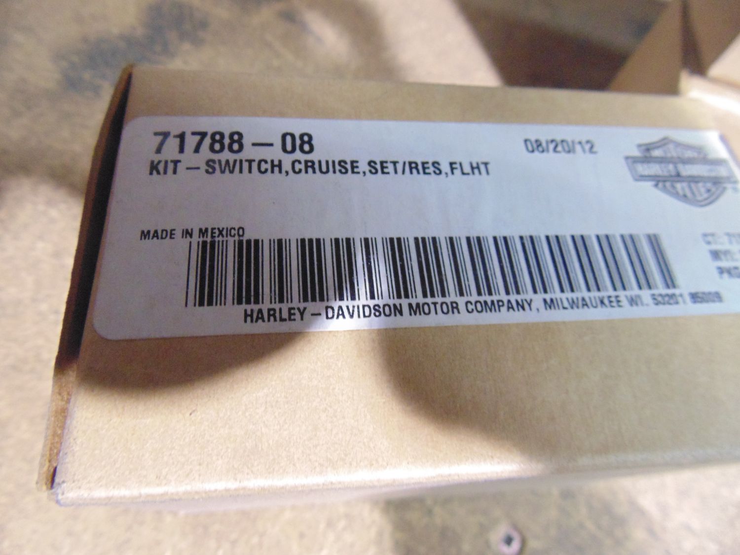 Harley Davidson 71788-08 KIT-SWITCH,CRUISE,SET/RES,FLHTCU