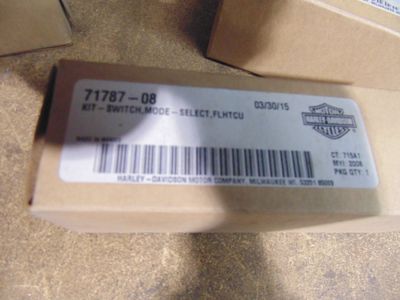 KIT SWITCH MODE SELECT, FLHTCU 71787-08
