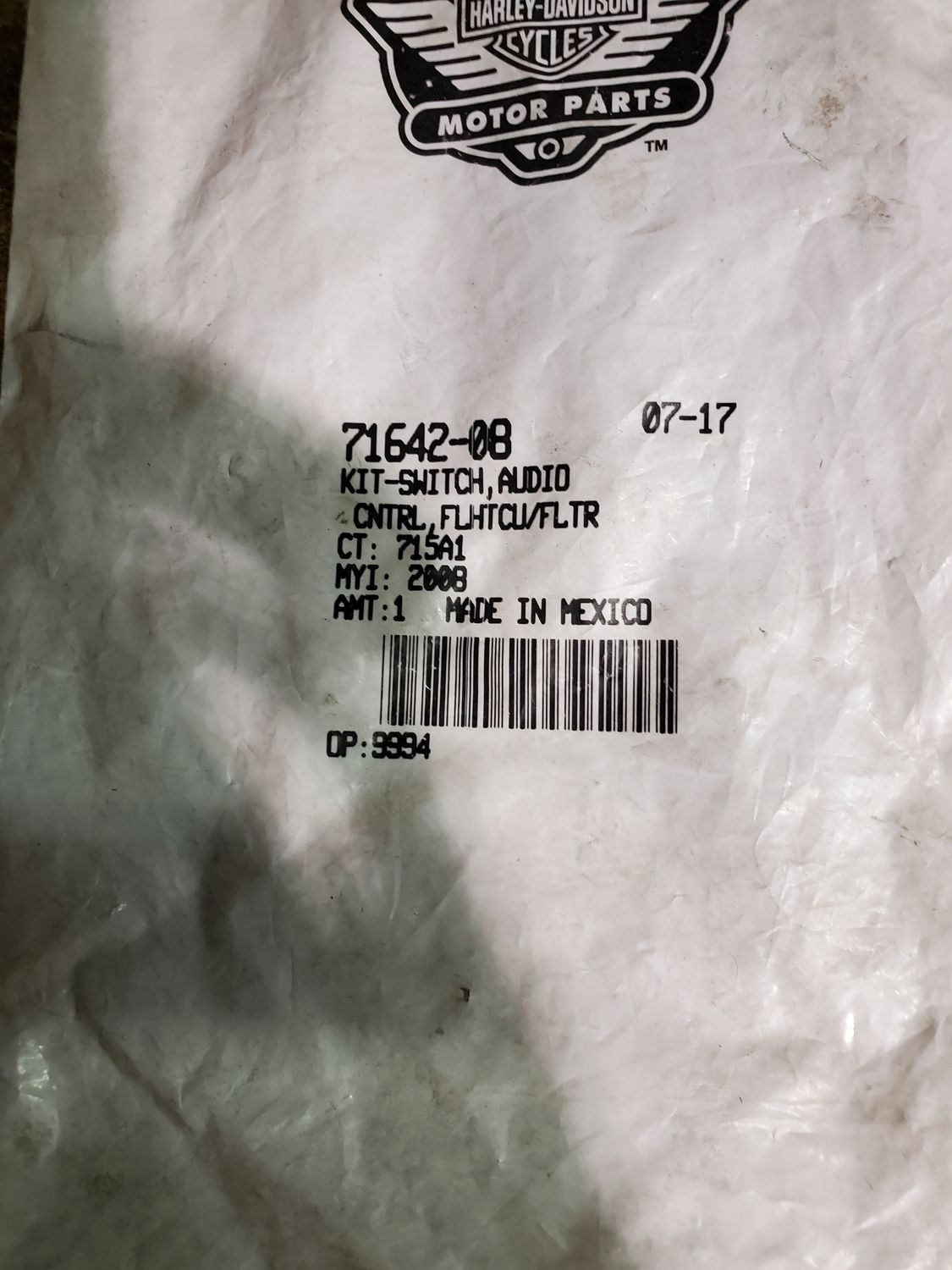 HARLEY DAVIDSON Kit, Switch, Audio Control 71642-08 HARLEY DAVIDSON Kit, Switch, Audio Control 71642-08