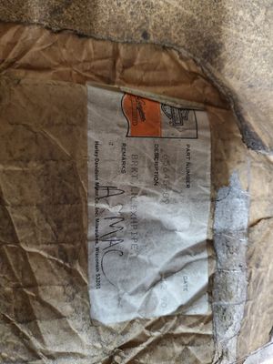 HARLEY DAVIDSON Left Exhaust Pipe Bracket 65645-89 HARLEY DAVIDSON Left Exhaust Pipe Bracket 65645-89