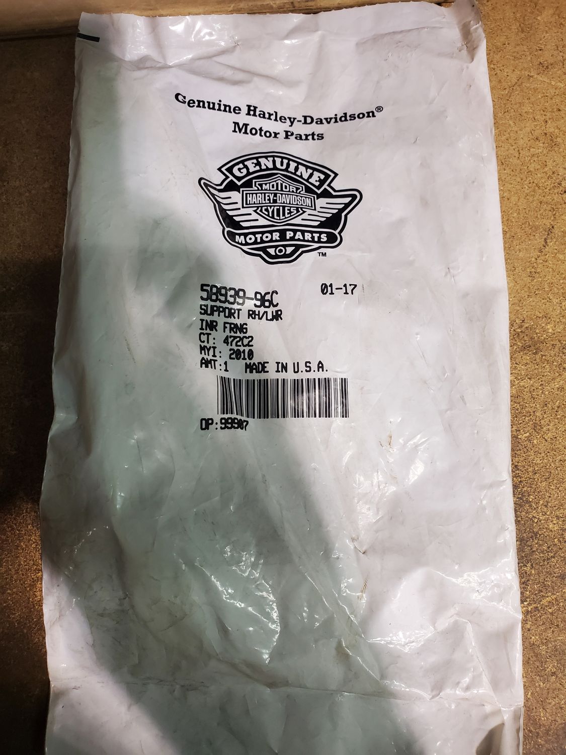 Harley Davidson 58939-96C Right Lower Inner Fairing Support Bracket 58939-96C Harley Davidson 58939-96C Right Lower Inner Fairing Support Bracket 58939-96C