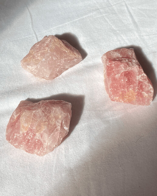 Quartzo Rosa Bruto.