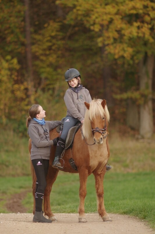 "EVE+ Kids" - warm roughened riding leggings for cold days!