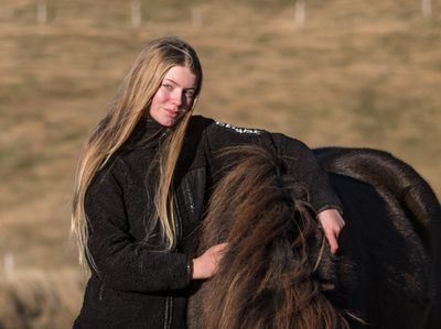 Teddy jacket BANGSI – your cozy must-have 🩶✨