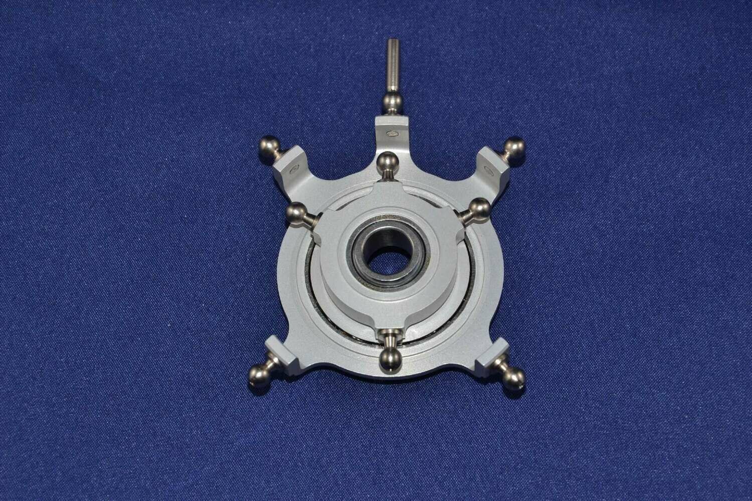 #1002-3-12-S; Taumelscheibe 3-Blatt; 90° (4-Punkt); für ø12mm Rotorwellen in SCHWARZ