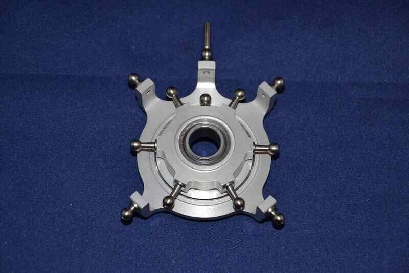 #2002-6-15-S; Taumelscheibe "XL"  6-Blatt; 90° (4-Punkt); für ø15mm Rotorwellen in SCHWARZ